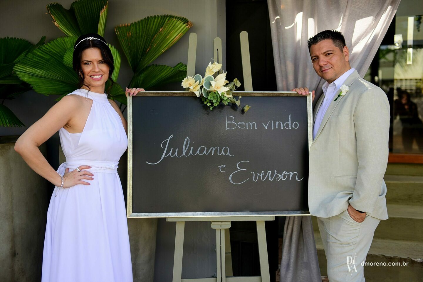 Mini Wedding de Juliana e Everson cheio de charme e detalhes no Lirios Bistrô Mini Wedding de Juliana e Everson cheio de charme e detalhes no Lirios Bistrô