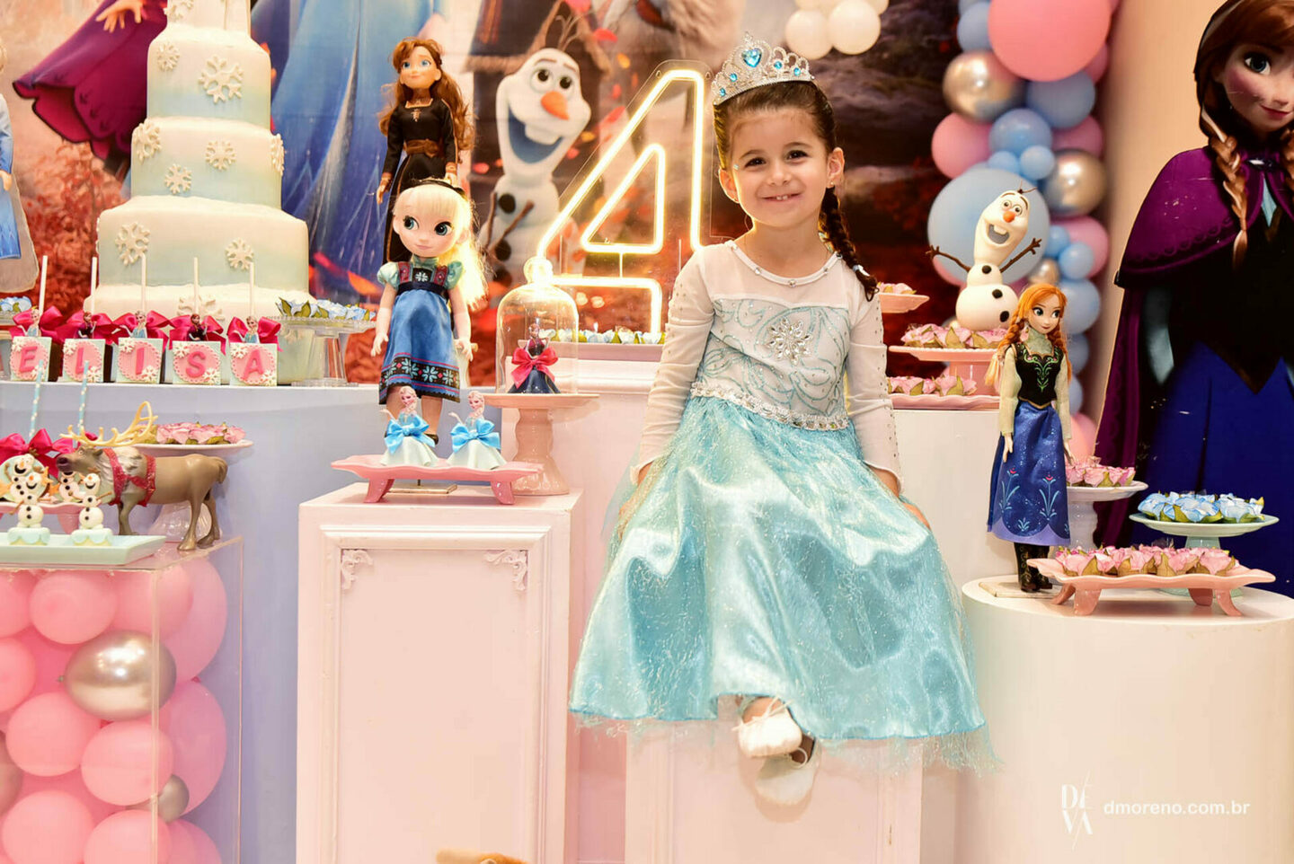 Em ritmo de Frozen Elisa comemorou 4 aninhos no Buffet Festaria Em ritmo de Frozen Elisa comemorou 4 aninhos no Buffet Festaria