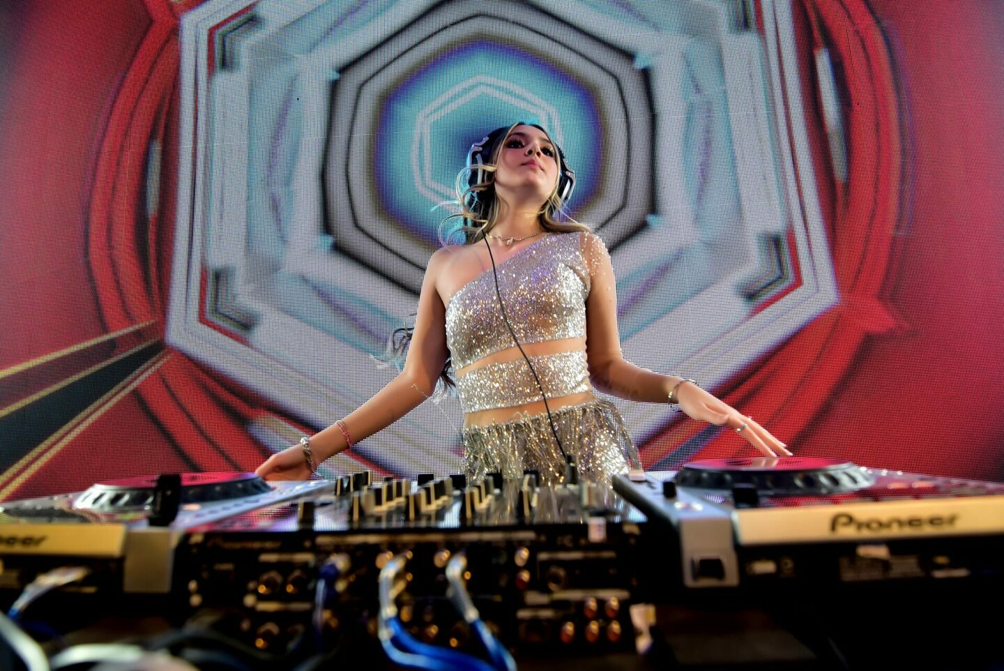 Um dia Feliz para Lara Dias no Villart Eventos de Potirendaba