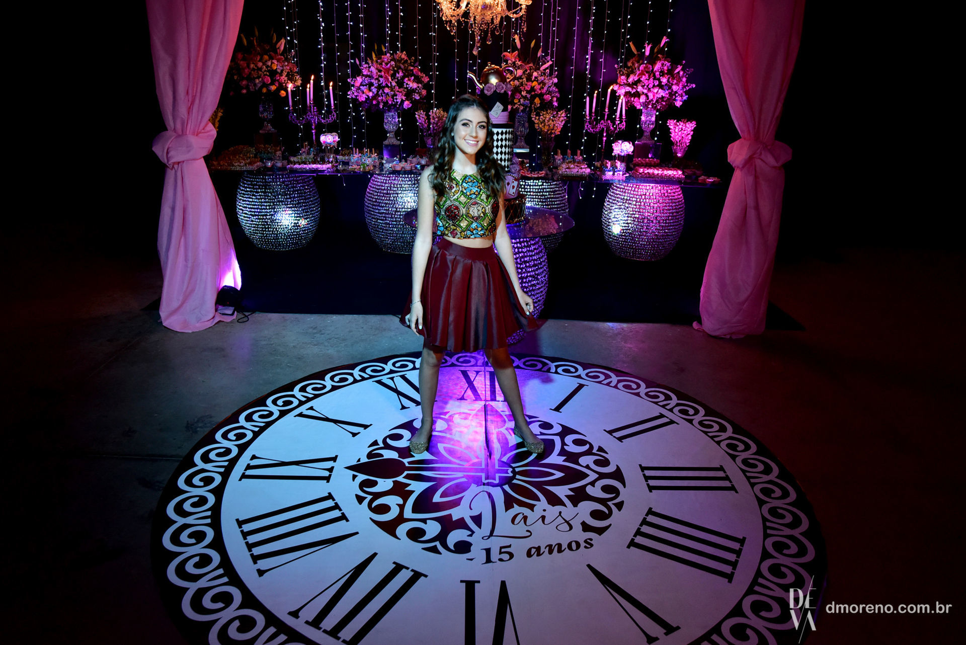 Foto Laís in Wonderland Foto Laís in Wonderland - Imagem 16
