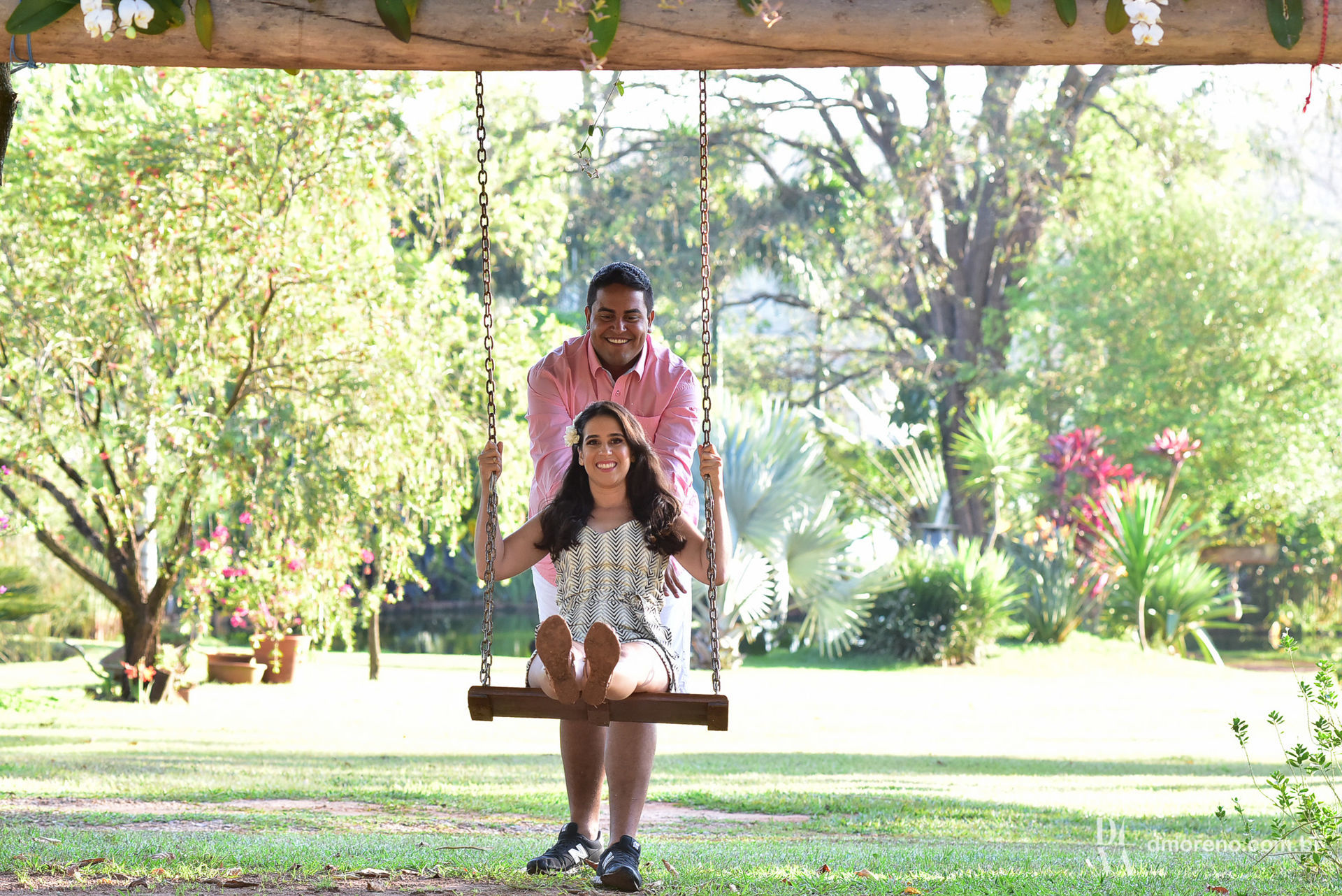 Foto Mariana + Vitor . Um ensaio ao Nascer do Sol Foto Mariana + Vitor . Um ensaio ao Nascer do Sol - Imagem 2