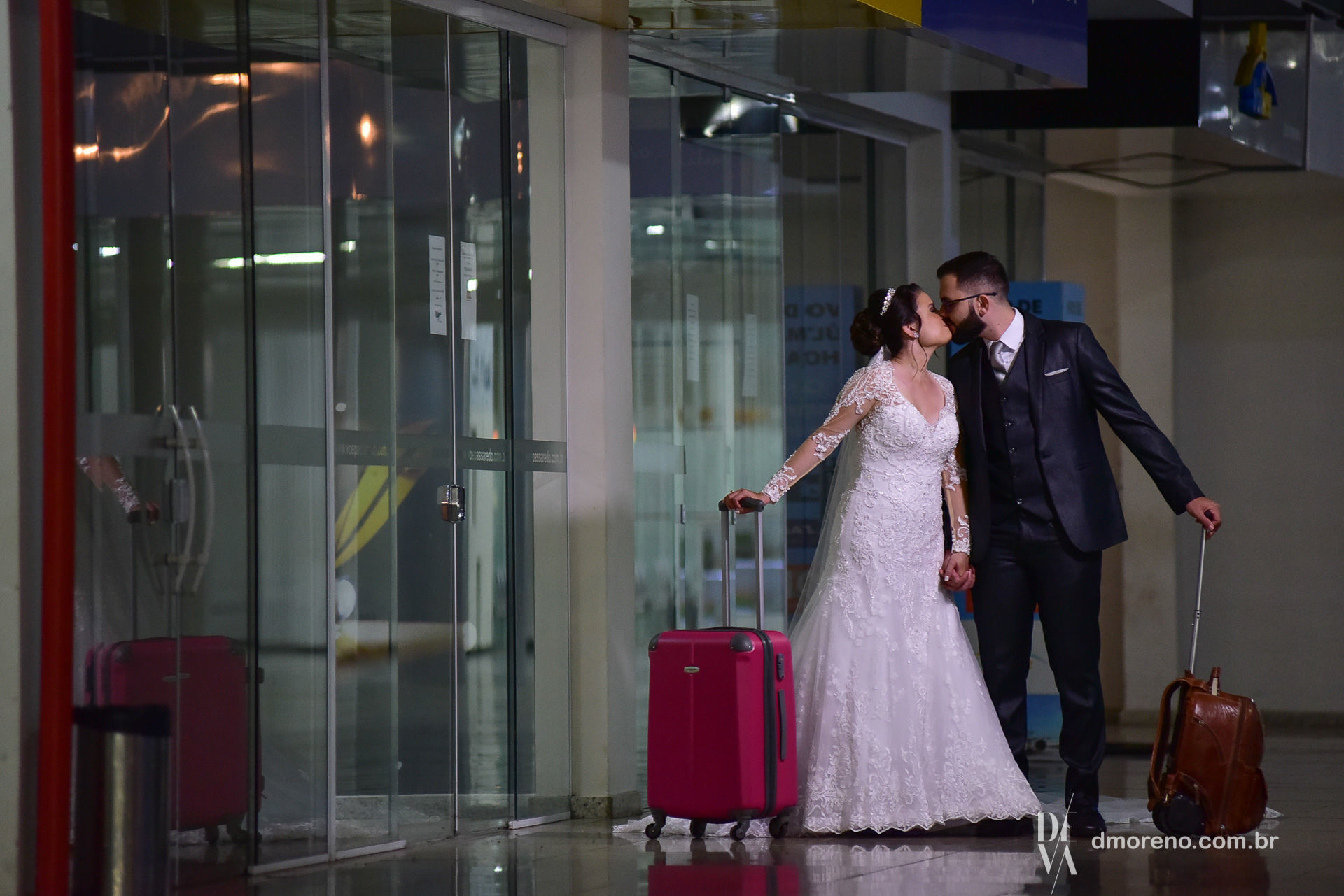 Foto Andressa + Robson . Da Igreja para o Aeroporto Foto Andressa + Robson . Da Igreja para o Aeroporto - Imagem 37