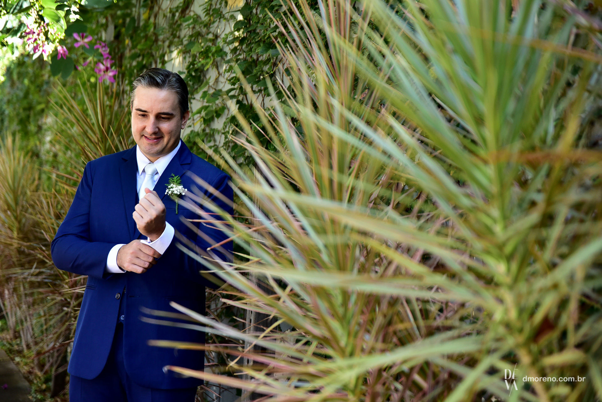 Foto Mini Wedding no Lírios Bistrô para os noivos Natália e Junior Foto Mini Wedding no Lírios Bistrô para os noivos Natália e Junior - Imagem 10