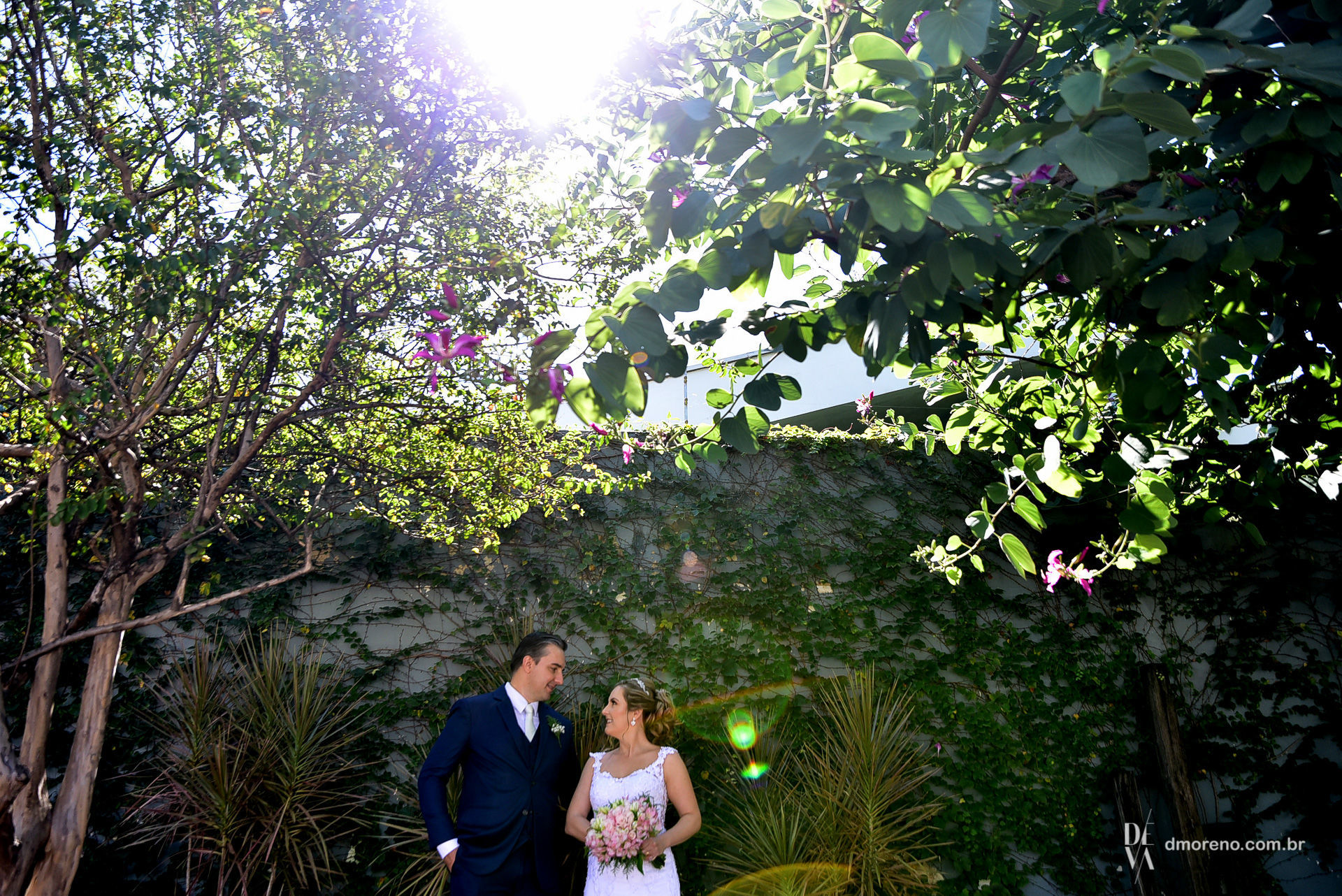Foto Mini Wedding no Lírios Bistrô para os noivos Natália e Junior Foto Mini Wedding no Lírios Bistrô para os noivos Natália e Junior - Imagem 25