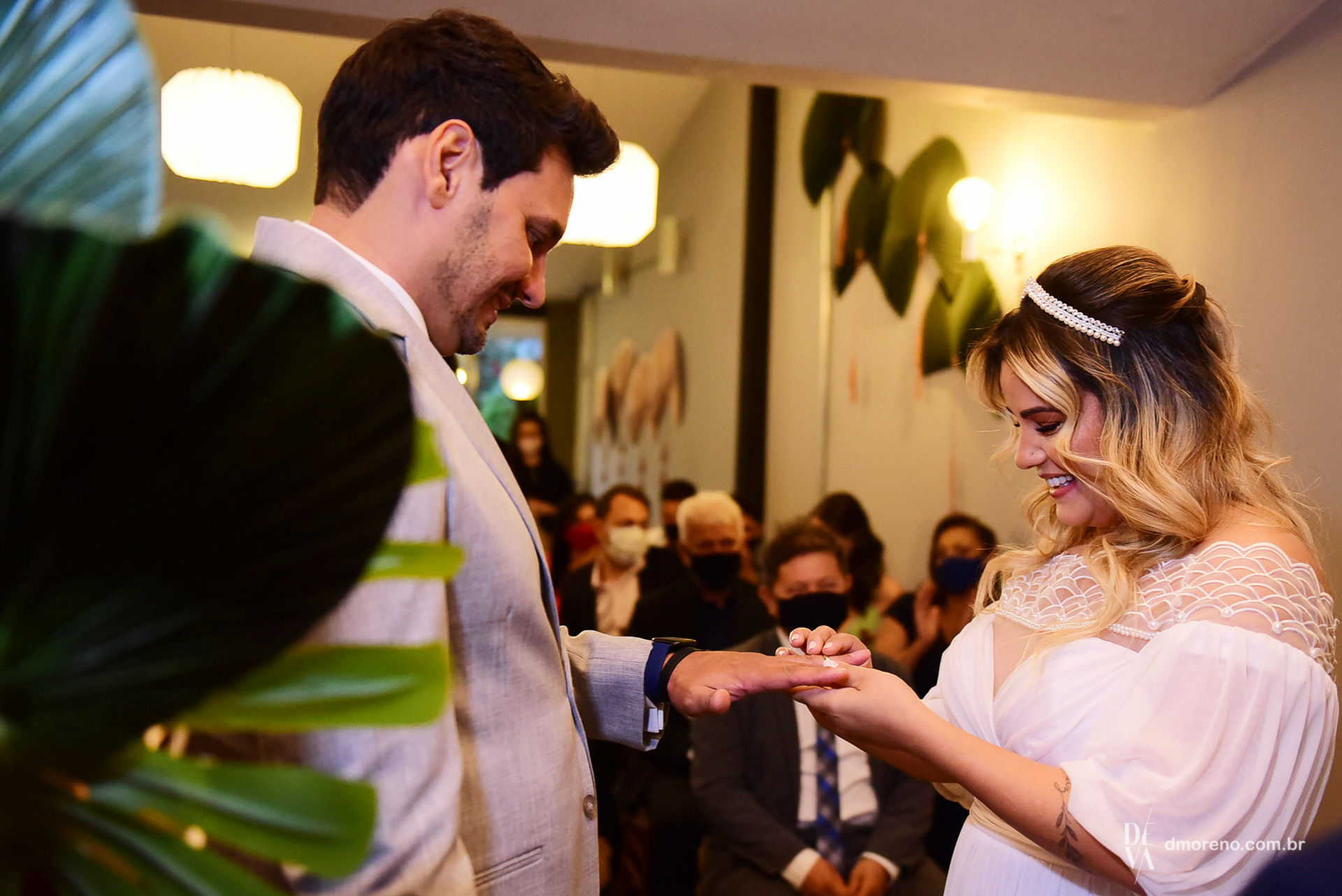 Foto Mini Wedding no Lírios Bistrô - Monise e Aliander Foto Mini Wedding no Lírios Bistrô - Monise e Aliander - Imagem 16