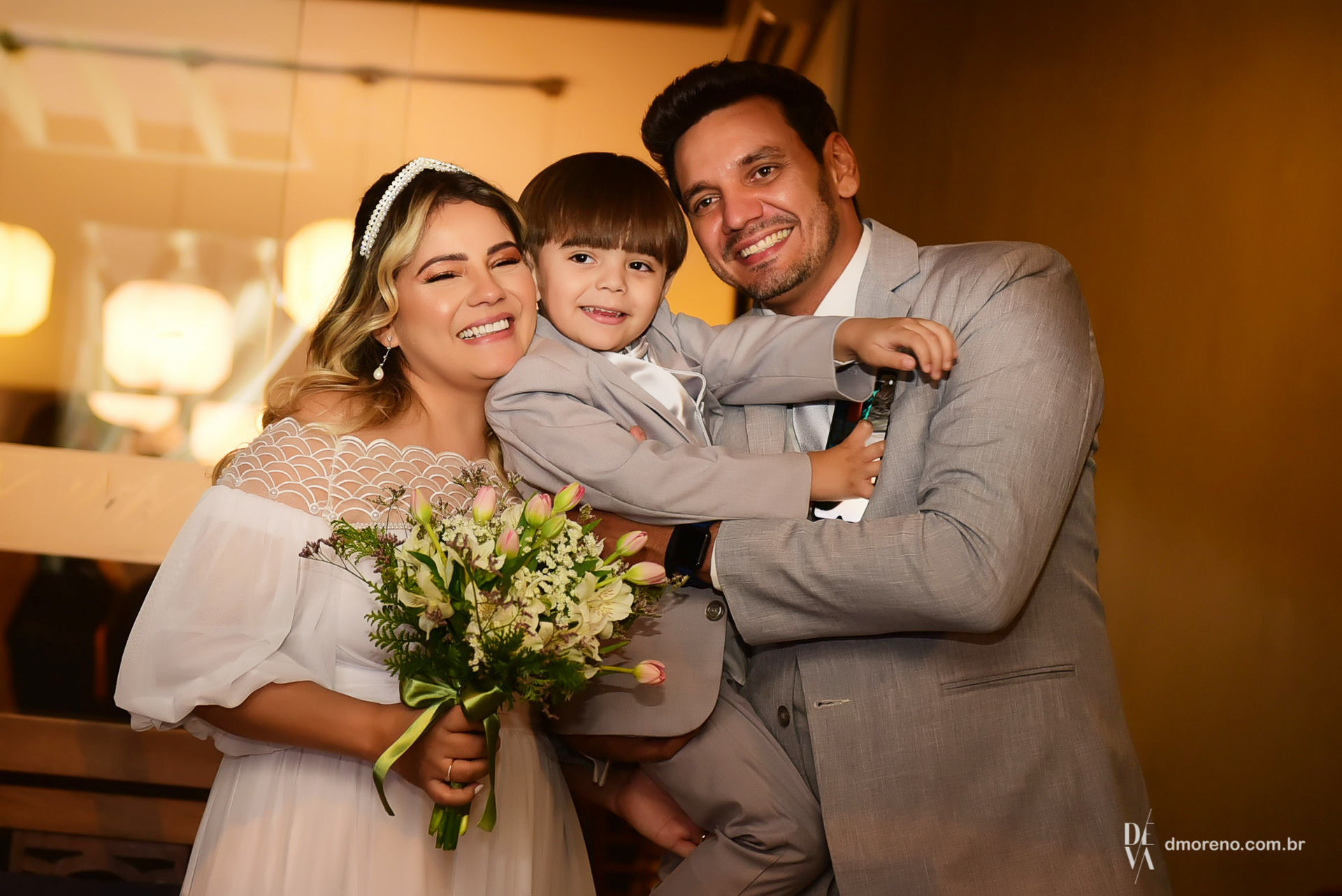 Foto Mini Wedding no Lírios Bistrô - Monise e Aliander Foto Mini Wedding no Lírios Bistrô - Monise e Aliander - Imagem 20