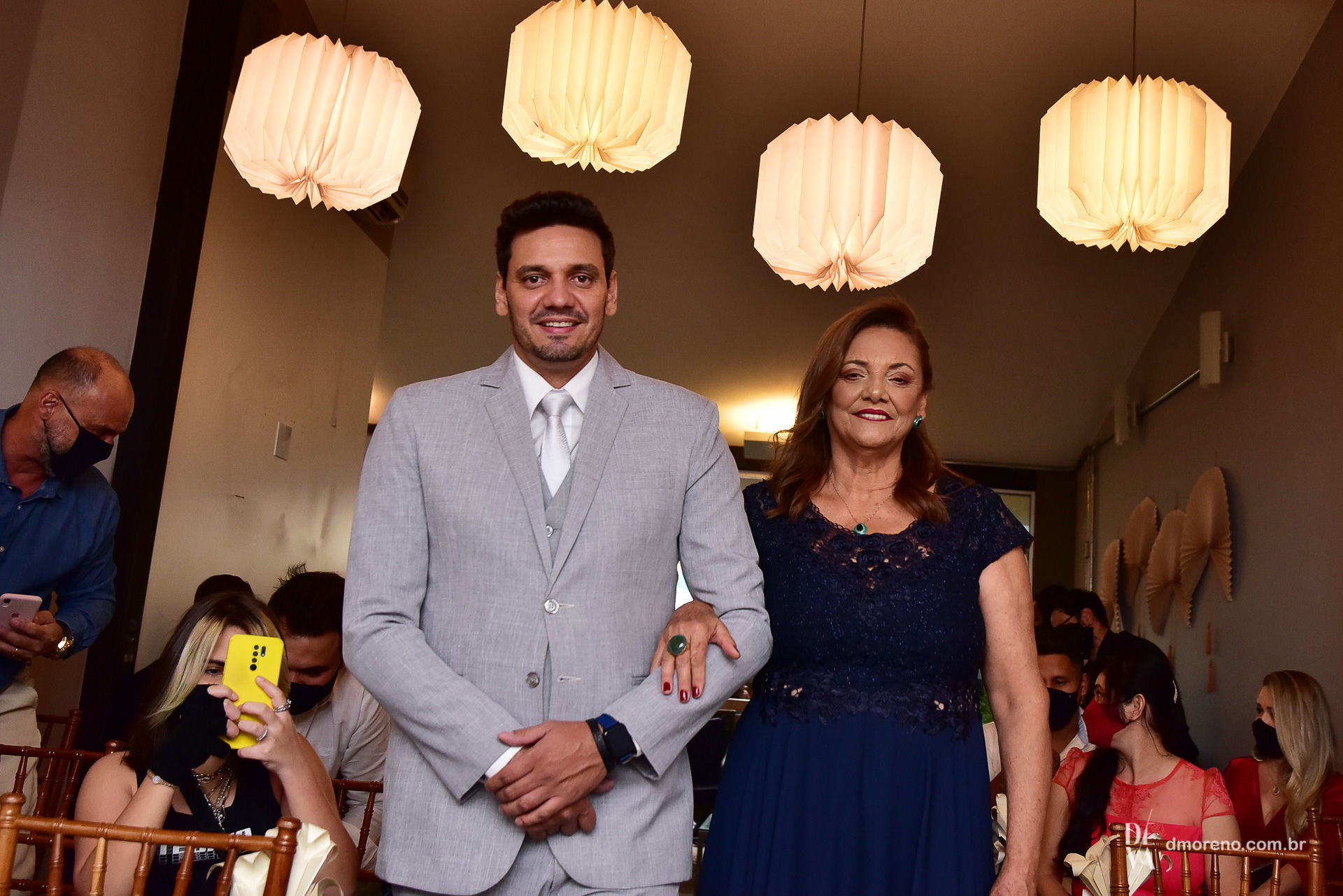 Foto Mini Wedding no Lírios Bistrô - Monise e Aliander Foto Mini Wedding no Lírios Bistrô - Monise e Aliander - Imagem 8