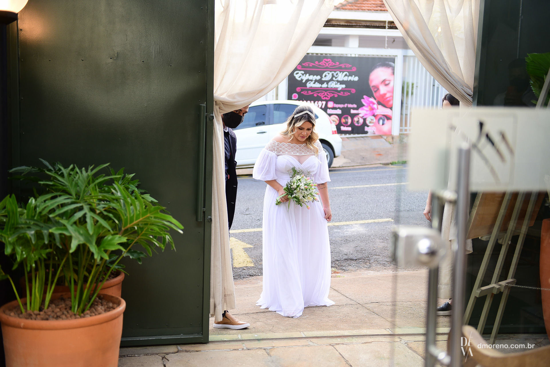 Foto Mini Wedding no Lírios Bistrô - Monise e Aliander Foto Mini Wedding no Lírios Bistrô - Monise e Aliander - Imagem 9