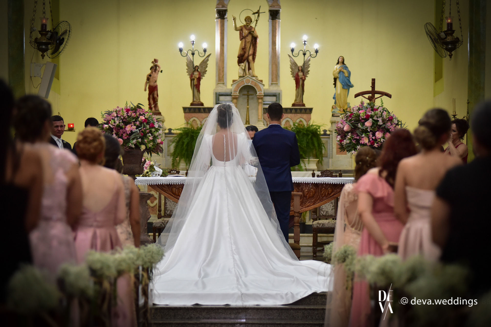 Foto Casamento lindo no Spazio Bianchi para Lívia e Thiago Foto Casamento lindo no Spazio Bianchi para Lívia e Thiago - Imagem 14