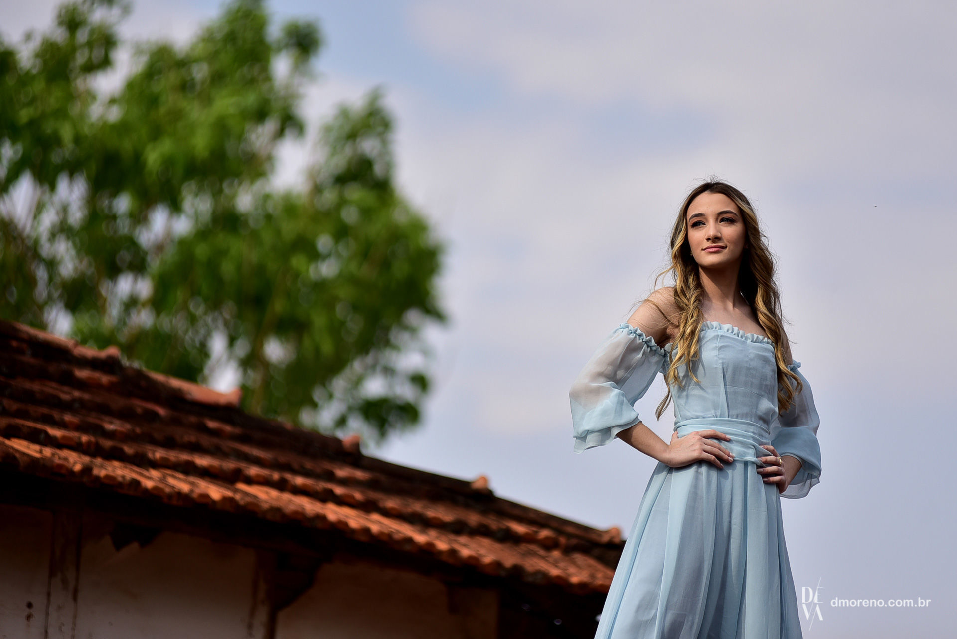 Foto Um book de princesa para debutante Mariana Foto Um book de princesa para debutante Mariana - Imagem 1