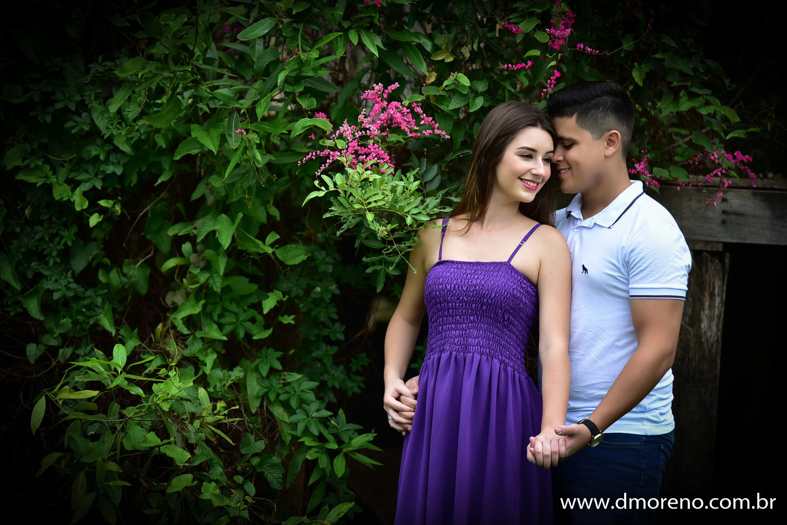 Foto Um ensaio de casal lindo no Antiquário de Bálsamo para Sara e Daniel Foto Um ensaio de casal lindo no Antiquário de Bálsamo para Sara e Daniel - Imagem 3