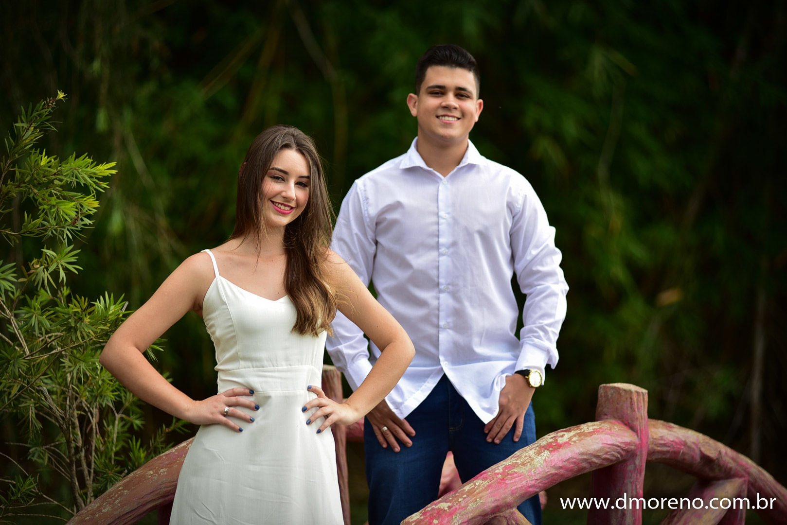 Foto Um ensaio de casal lindo no Antiquário de Bálsamo para Sara e Daniel Foto Um ensaio de casal lindo no Antiquário de Bálsamo para Sara e Daniel - Imagem 18