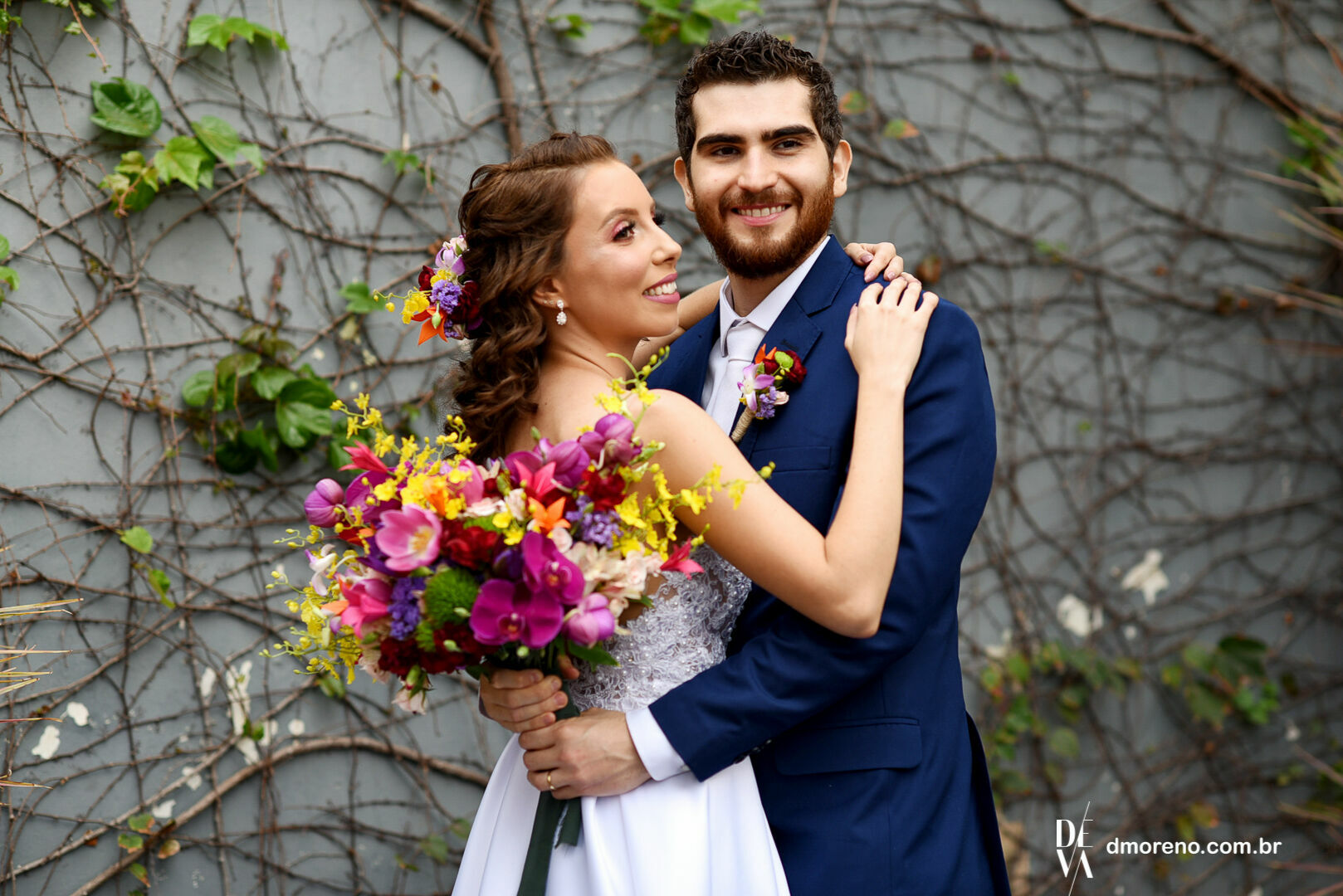 Foto Mini Wedding no Bistrô Lírios para Caroline e Vitor Foto Mini Wedding no Bistrô Lírios para Caroline e Vitor - Imagem 0