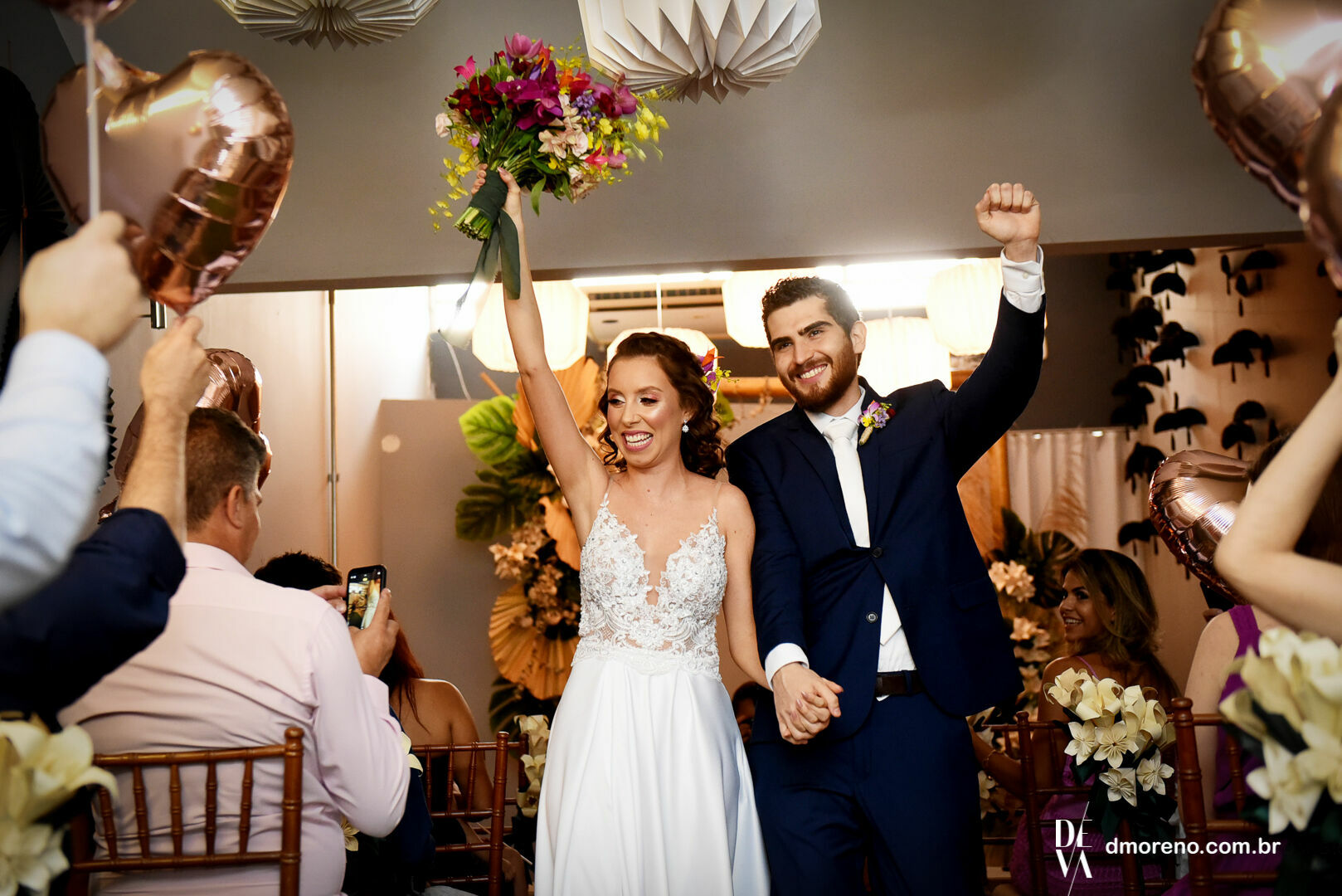 Foto Mini Wedding no Bistrô Lírios para Caroline e Vitor Foto Mini Wedding no Bistrô Lírios para Caroline e Vitor - Imagem 10