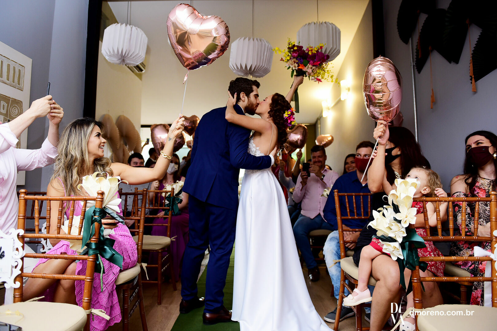 Foto Mini Wedding no Bistrô Lírios para Caroline e Vitor Foto Mini Wedding no Bistrô Lírios para Caroline e Vitor - Imagem 9