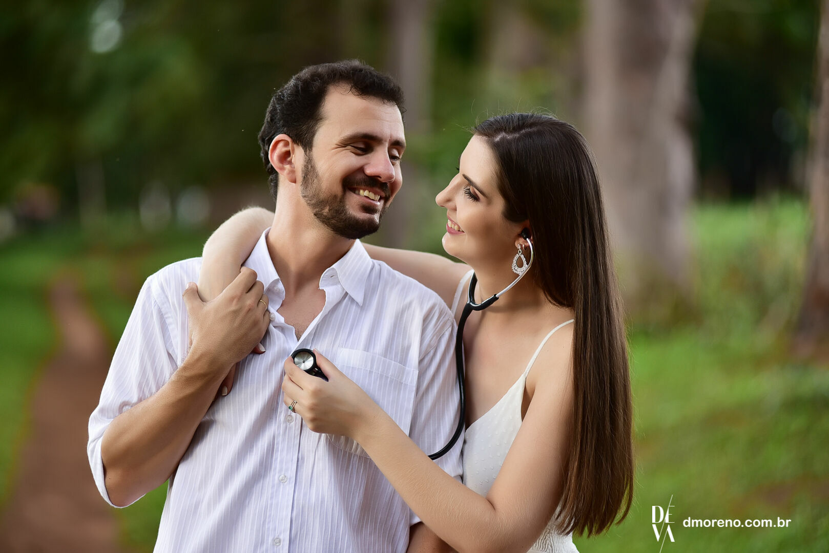 Foto Mariana e Flávio - Um pré-wedding lindo no campo Foto Mariana e Flávio - Um pré-wedding lindo no campo - Imagem 13