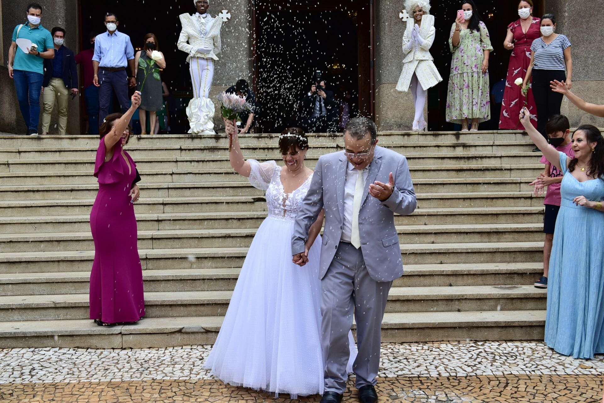 Foto Quando chega a vez da Cerimonialista virar noiva. Casamento Daniela e Osmar Foto Quando chega a vez da Cerimonialista virar noiva. Casamento Daniela e Osmar - Imagem 25