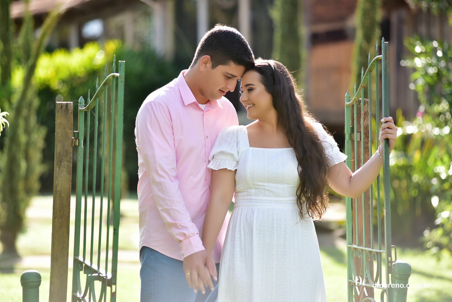 Foto Karen e Lucas - Um lindo ensaio de pré-wedding no Antiquário Clever Casado Foto Karen e Lucas - Um lindo ensaio de pré-wedding no Antiquário Clever Casado - Imagem 9