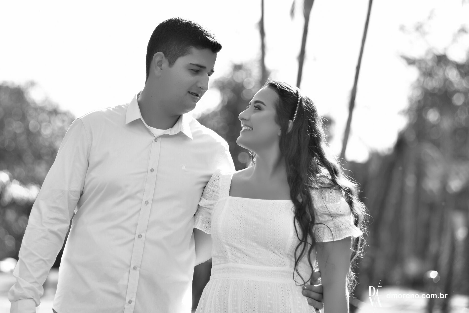 Foto Karen e Lucas - Um lindo ensaio de pré-wedding no Antiquário Clever Casado Foto Karen e Lucas - Um lindo ensaio de pré-wedding no Antiquário Clever Casado - Imagem 13