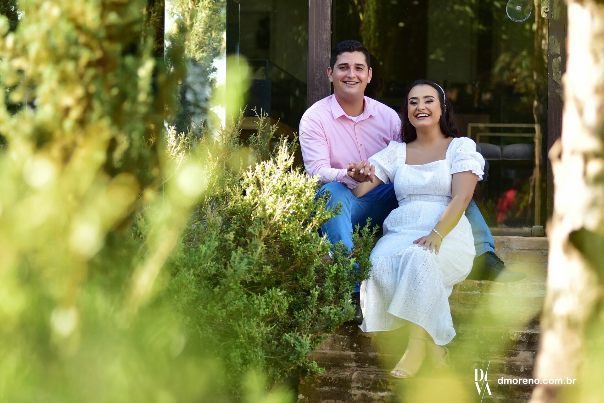 Foto Karen e Lucas - Um lindo ensaio de pré-wedding no Antiquário Clever Casado Foto Karen e Lucas - Um lindo ensaio de pré-wedding no Antiquário Clever Casado - Imagem 2