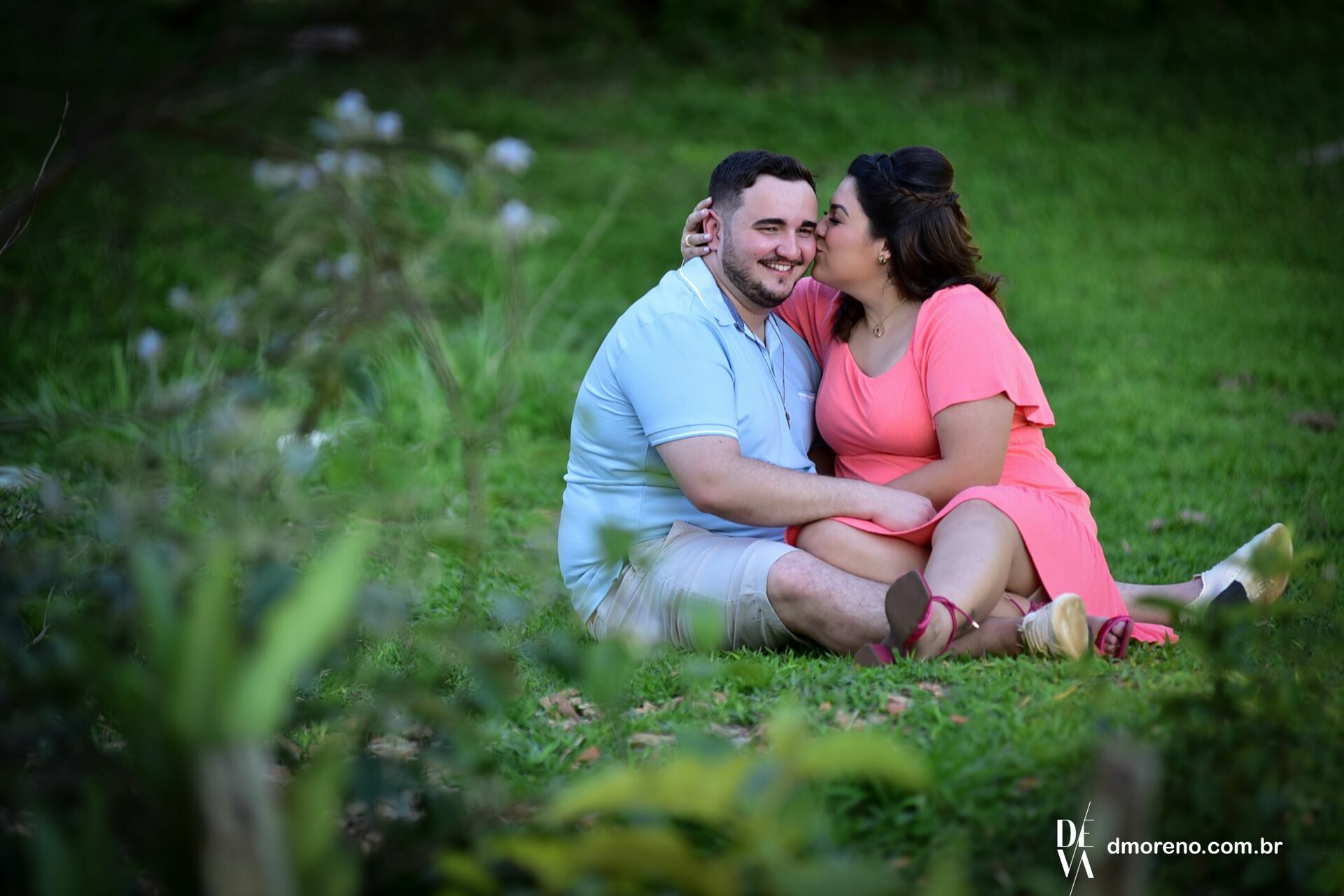 Foto Luana e José Carlos - Ensaio de pre-casamento no campo Foto Luana e José Carlos - Ensaio de pre-casamento no campo - Imagem 10
