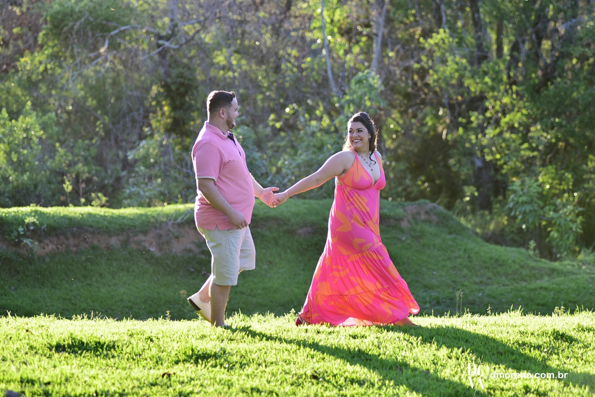 Foto Luana e José Carlos - Ensaio de pre-casamento no campo Foto Luana e José Carlos - Ensaio de pre-casamento no campo - Imagem 17