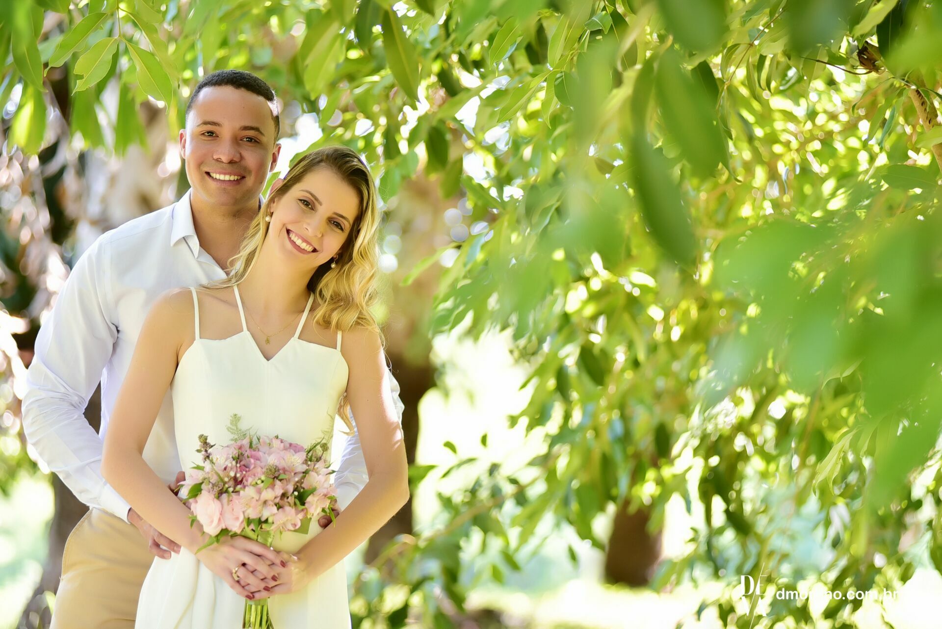 Foto Monique + Darlan - Um ensaio de pré-casamento cheio de romantismo Foto Monique + Darlan - Um ensaio de pré-casamento cheio de romantismo - Imagem 1