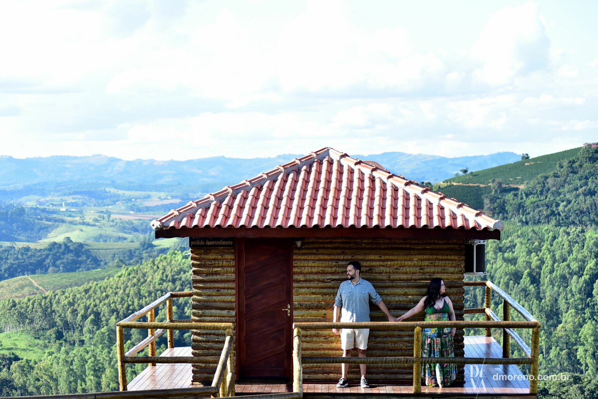Foto Um ensaio de pre-casamento lindo em Caconde para Pricila e Alfonso Foto Um ensaio de pre-casamento lindo em Caconde para Pricila e Alfonso - Imagem 2