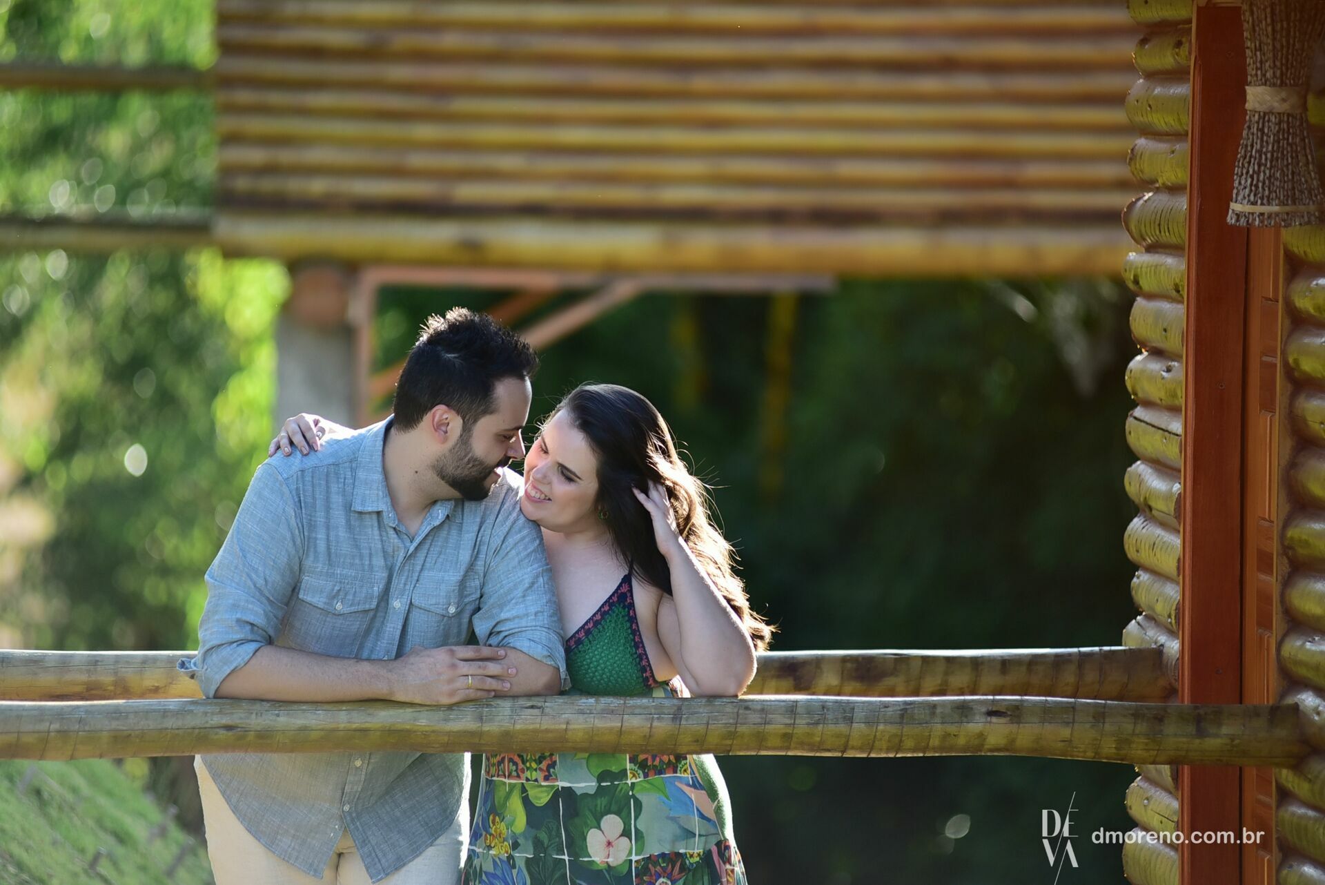 Foto Um ensaio de pre-casamento lindo em Caconde para Pricila e Alfonso Foto Um ensaio de pre-casamento lindo em Caconde para Pricila e Alfonso - Imagem 11