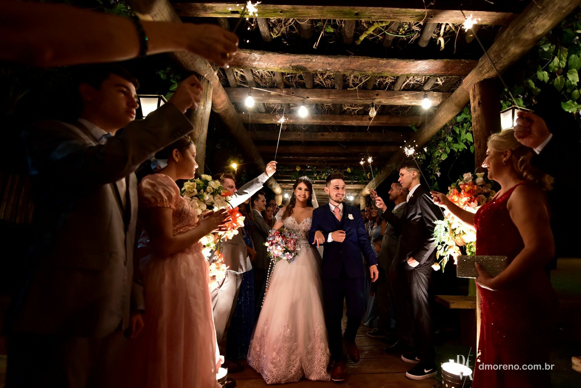 Foto Larissa + Caio - Um casamento apaixonante no Glauber Carvalho Eventos Foto Larissa + Caio - Um casamento apaixonante no Glauber Carvalho Eventos - Imagem 27