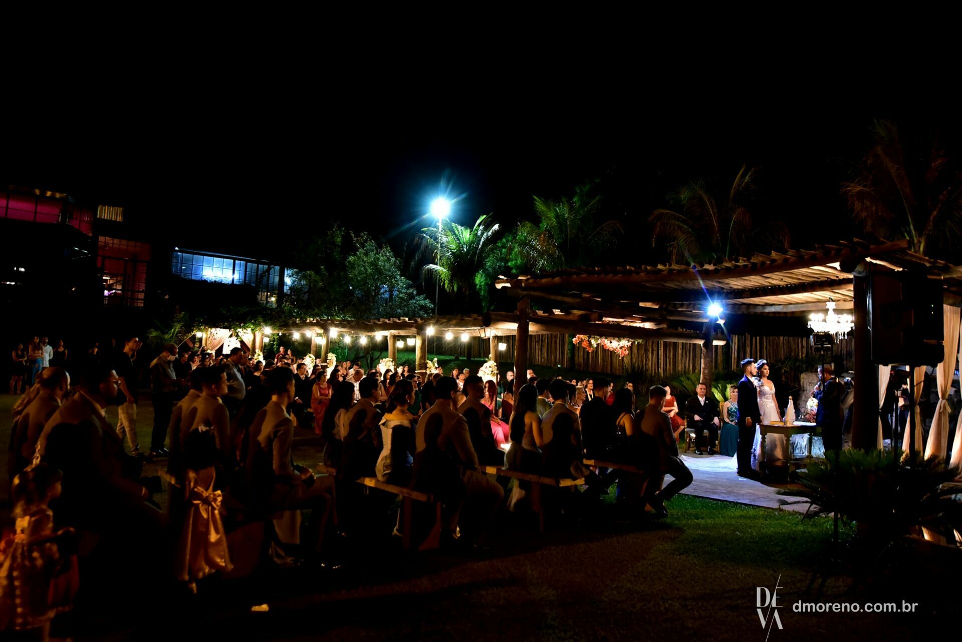 Foto Larissa + Caio - Um casamento apaixonante no Glauber Carvalho Eventos Foto Larissa + Caio - Um casamento apaixonante no Glauber Carvalho Eventos - Imagem 22