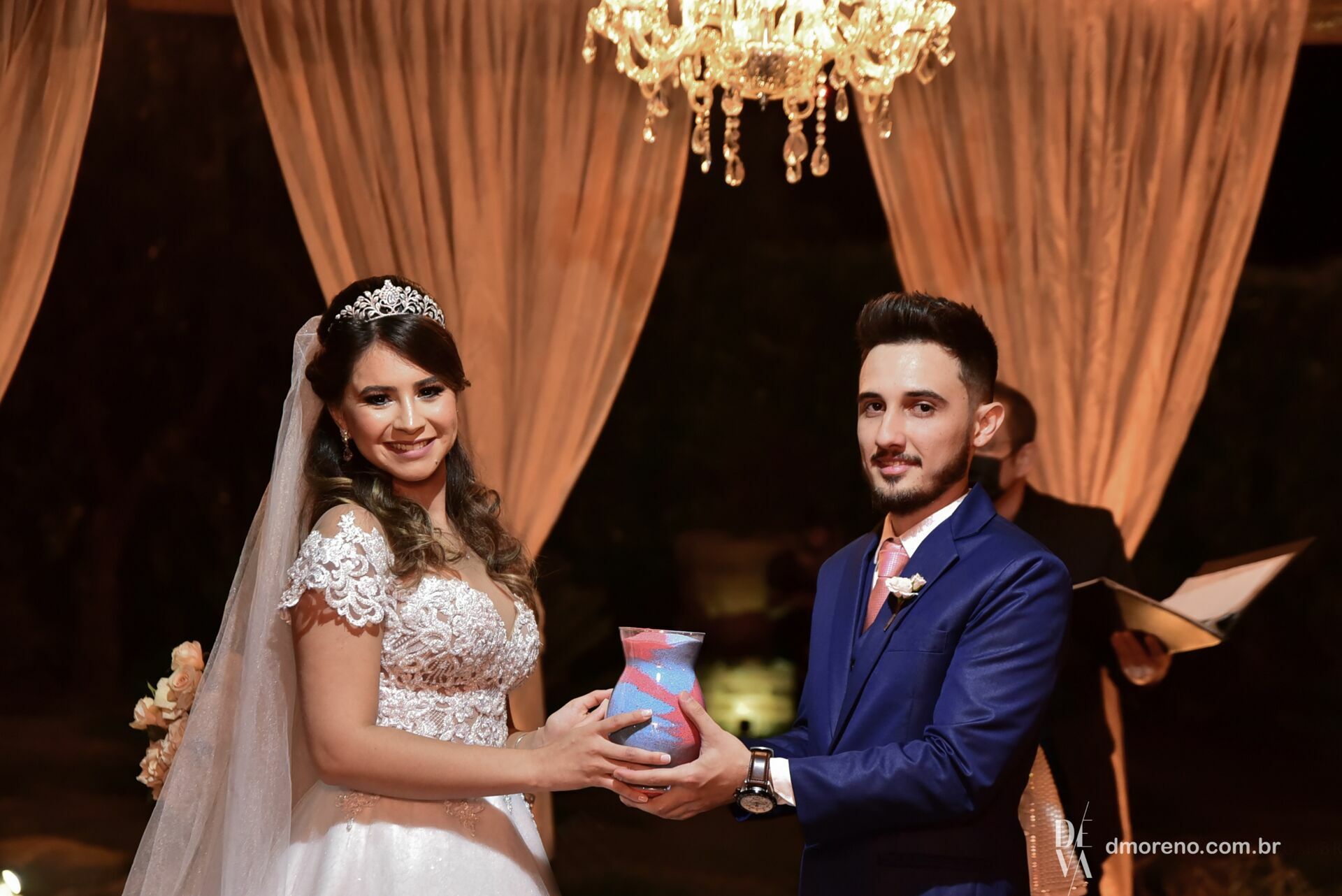 Foto Larissa + Caio - Um casamento apaixonante no Glauber Carvalho Eventos Foto Larissa + Caio - Um casamento apaixonante no Glauber Carvalho Eventos - Imagem 21