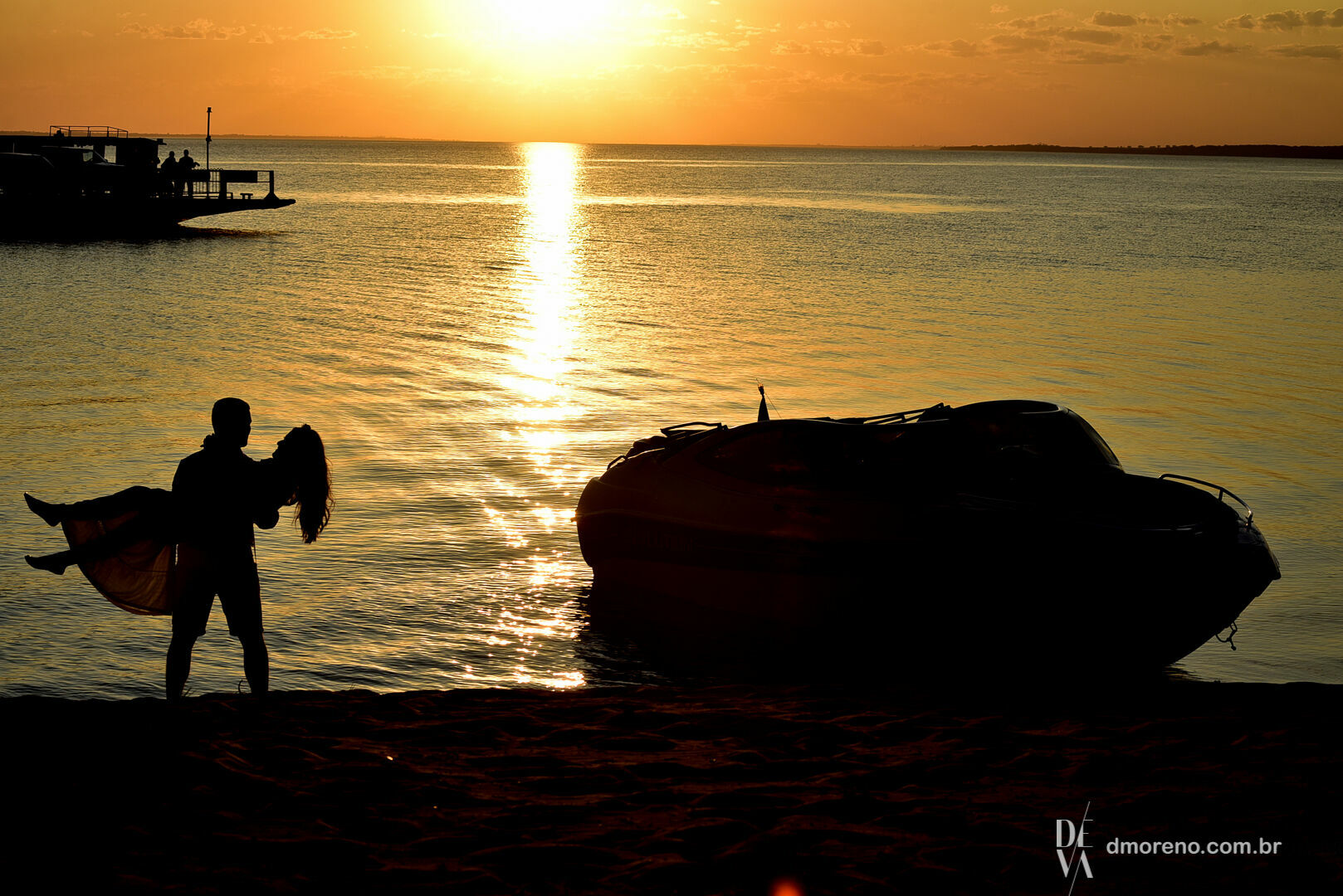 Foto Quando rio parece praia durante ensaio de pré-casamento Foto Quando rio parece praia durante ensaio de pré-casamento - Imagem 12