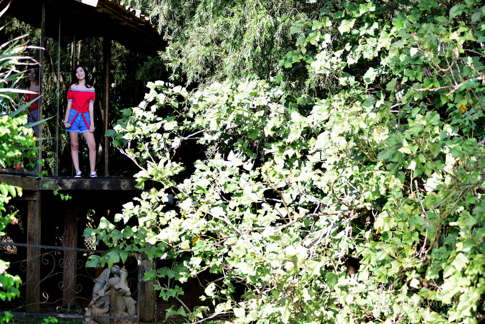 Foto Um lindo ensaio para debutante Mariella Hayashi Foto Um lindo ensaio para debutante Mariella Hayashi - Imagem 11