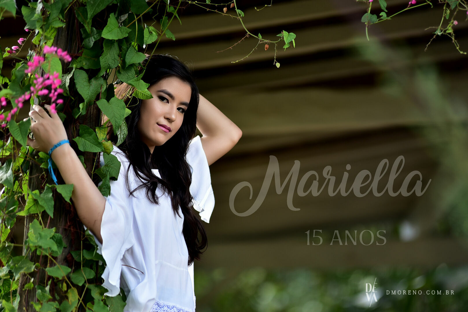 Foto Um lindo ensaio para debutante Mariella Hayashi Foto Um lindo ensaio para debutante Mariella Hayashi - Imagem 0