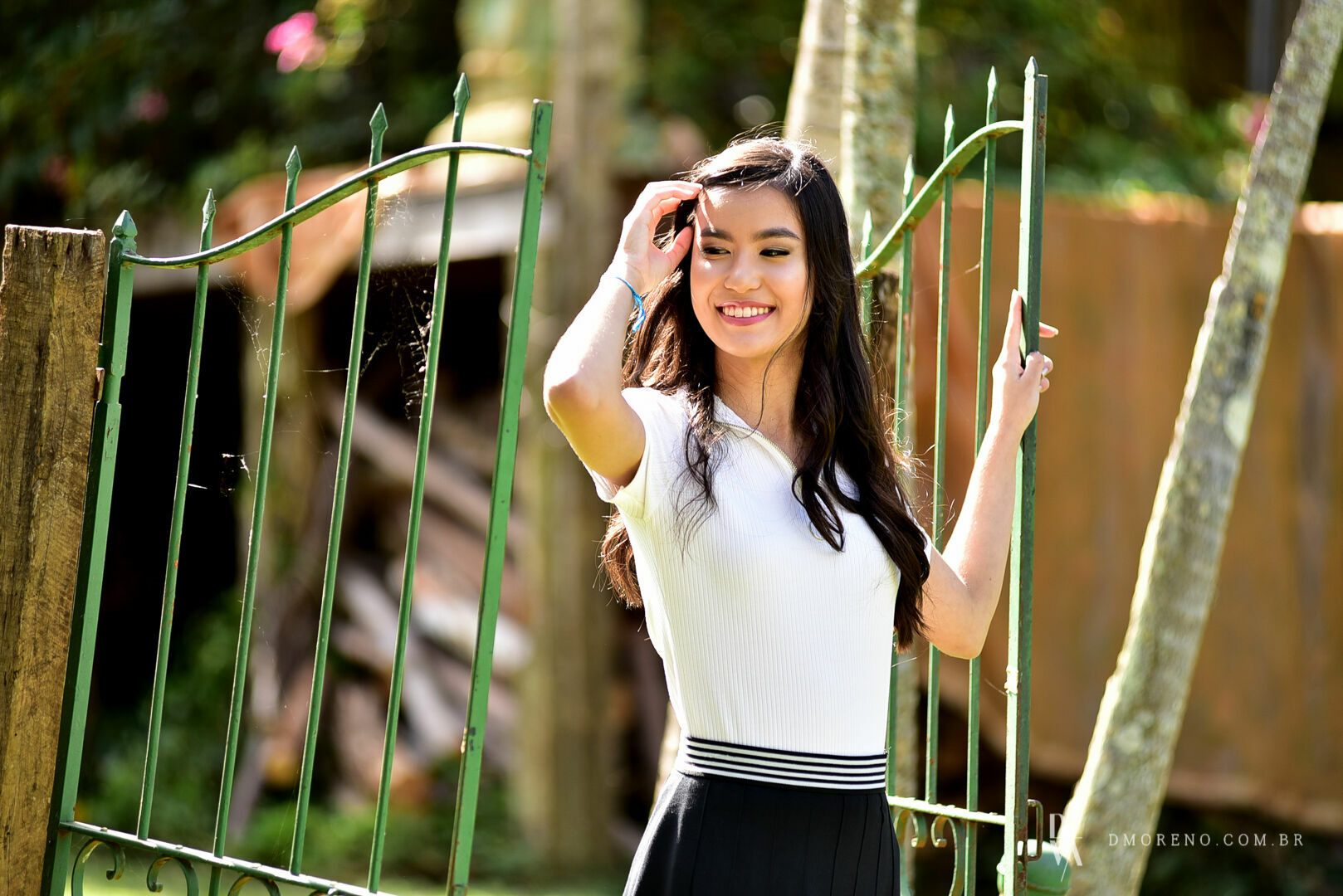 Foto Um lindo ensaio para debutante Mariella Hayashi Foto Um lindo ensaio para debutante Mariella Hayashi - Imagem 3