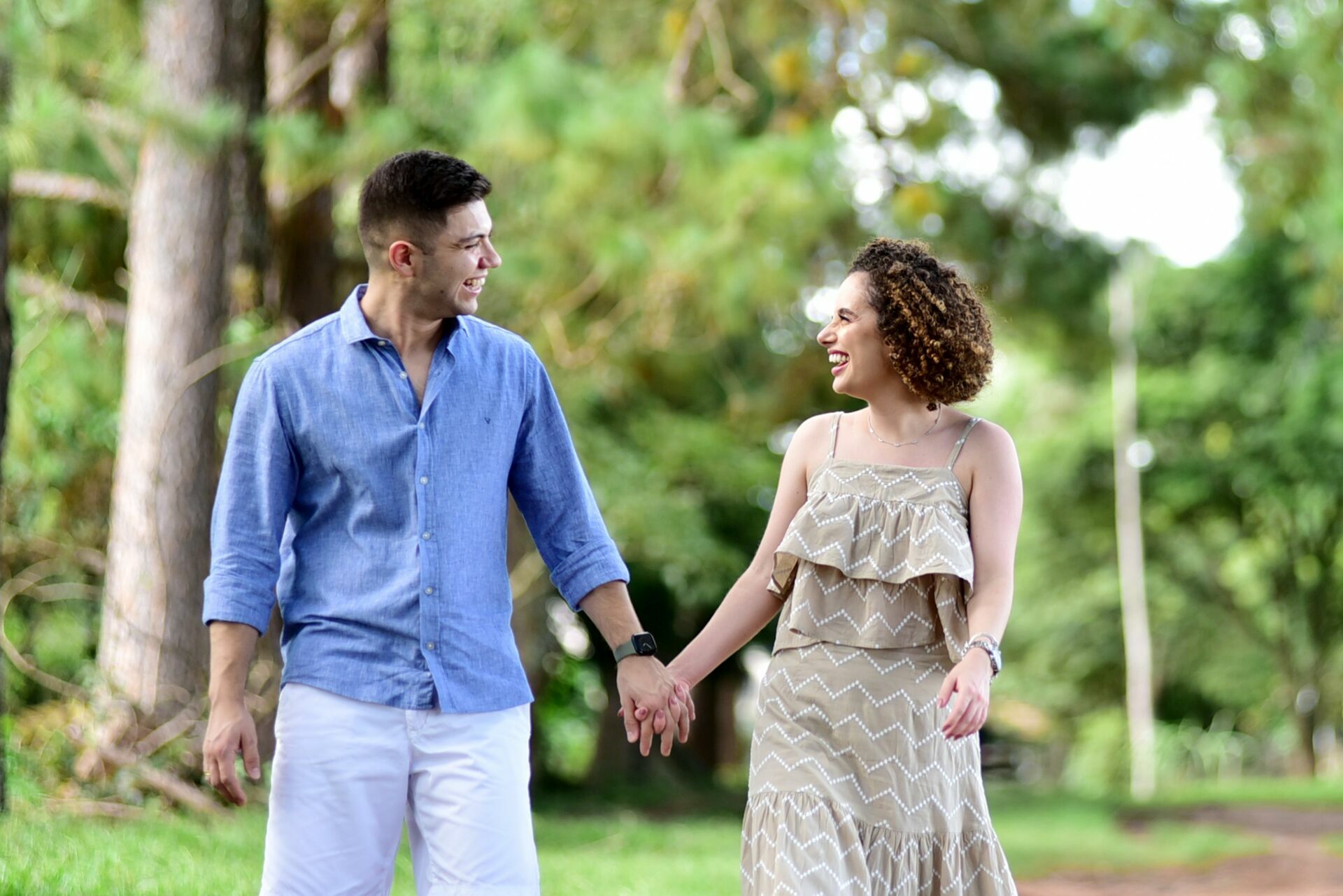 Foto Ensaio de casal com pet na fazenda centenária para Ana Flávia e Lenon - Imagem 2