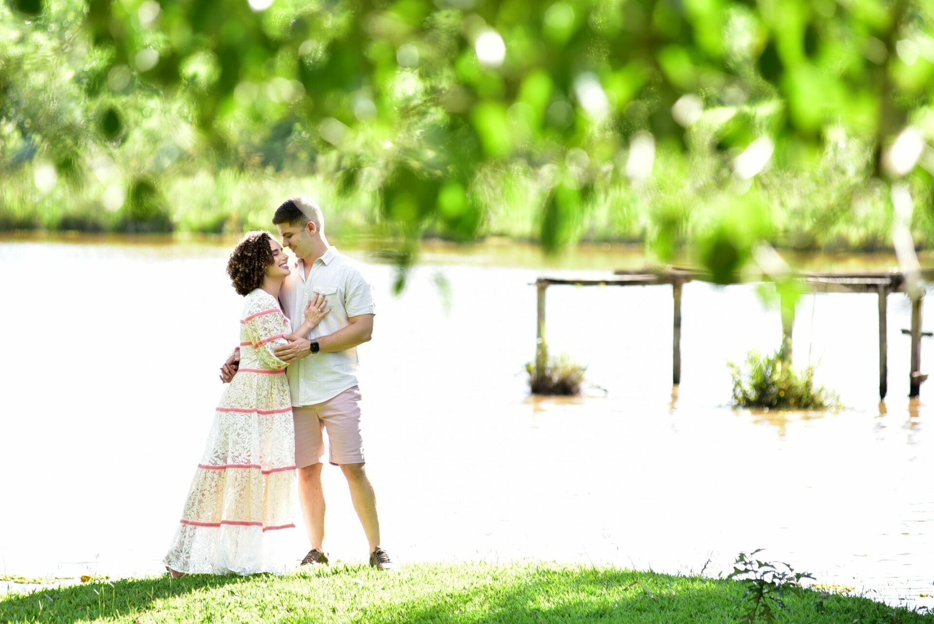 Foto Ensaio de casal com pet na fazenda centenária para Ana Flávia e Lenon - Imagem 14
