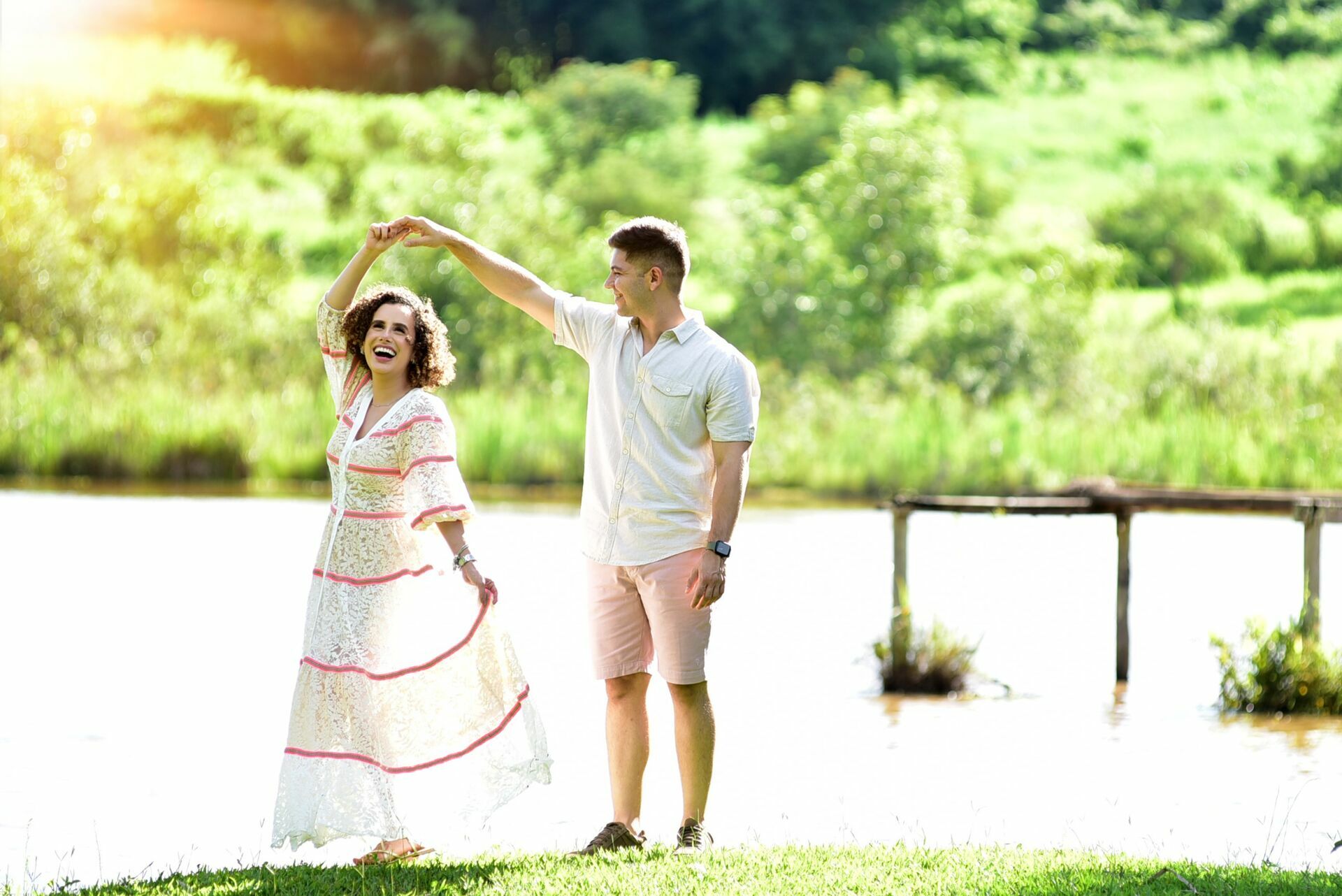 Foto Ensaio de casal com pet na fazenda centenária para Ana Flávia e Lenon - Imagem 24