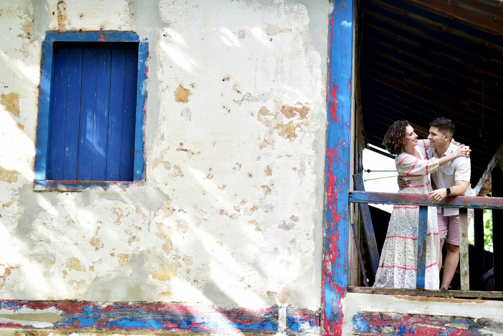 Foto Ensaio de casal com pet na fazenda centenária para Ana Flávia e Lenon - Imagem 25